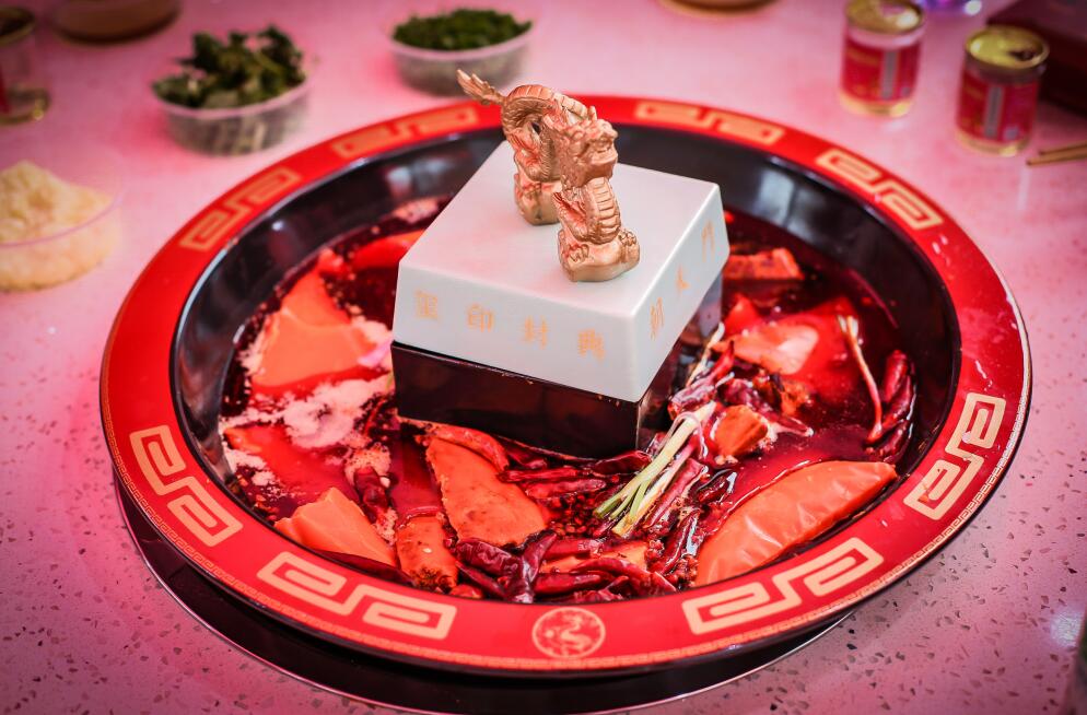 咸寧開火鍋加盟店，如何打造吸睛門頭？