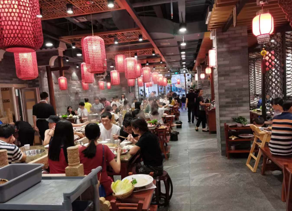 赤峰開火鍋加盟店，如何保障餐品標準化？