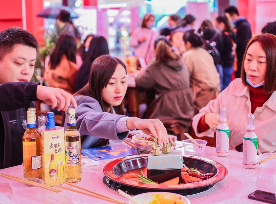 2022年想開一家小火鍋店有發展前途么？